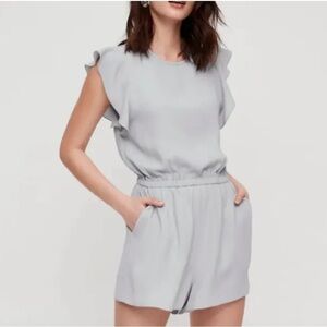 Wilfred Aritzia Fleurette Romper Shorts Flutter Sleeve Gray Sz XXS